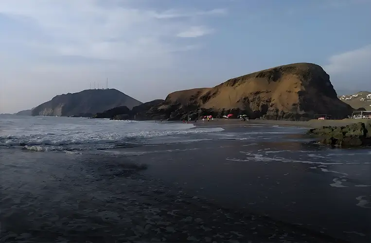 Playa león dormido atractivo cercano a Altavista Condominio