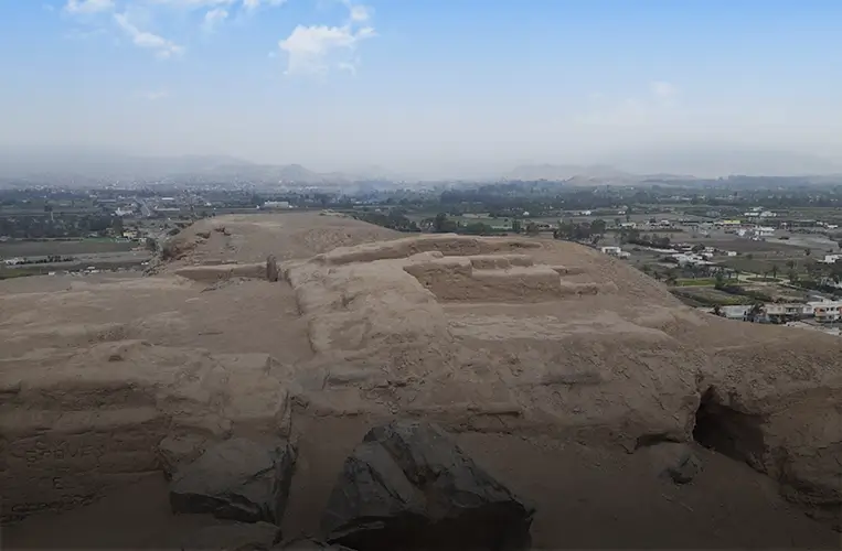 Ruinas arqueológicas "El Salitre" atractivo cercano a Altavista Condominio